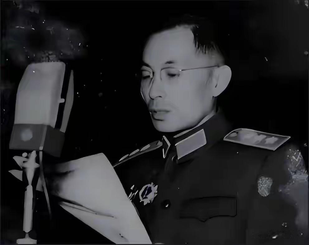 1962年，乡下老农堵在省政府大门：我有绝密线索！查证后惊动全省
 
1962年