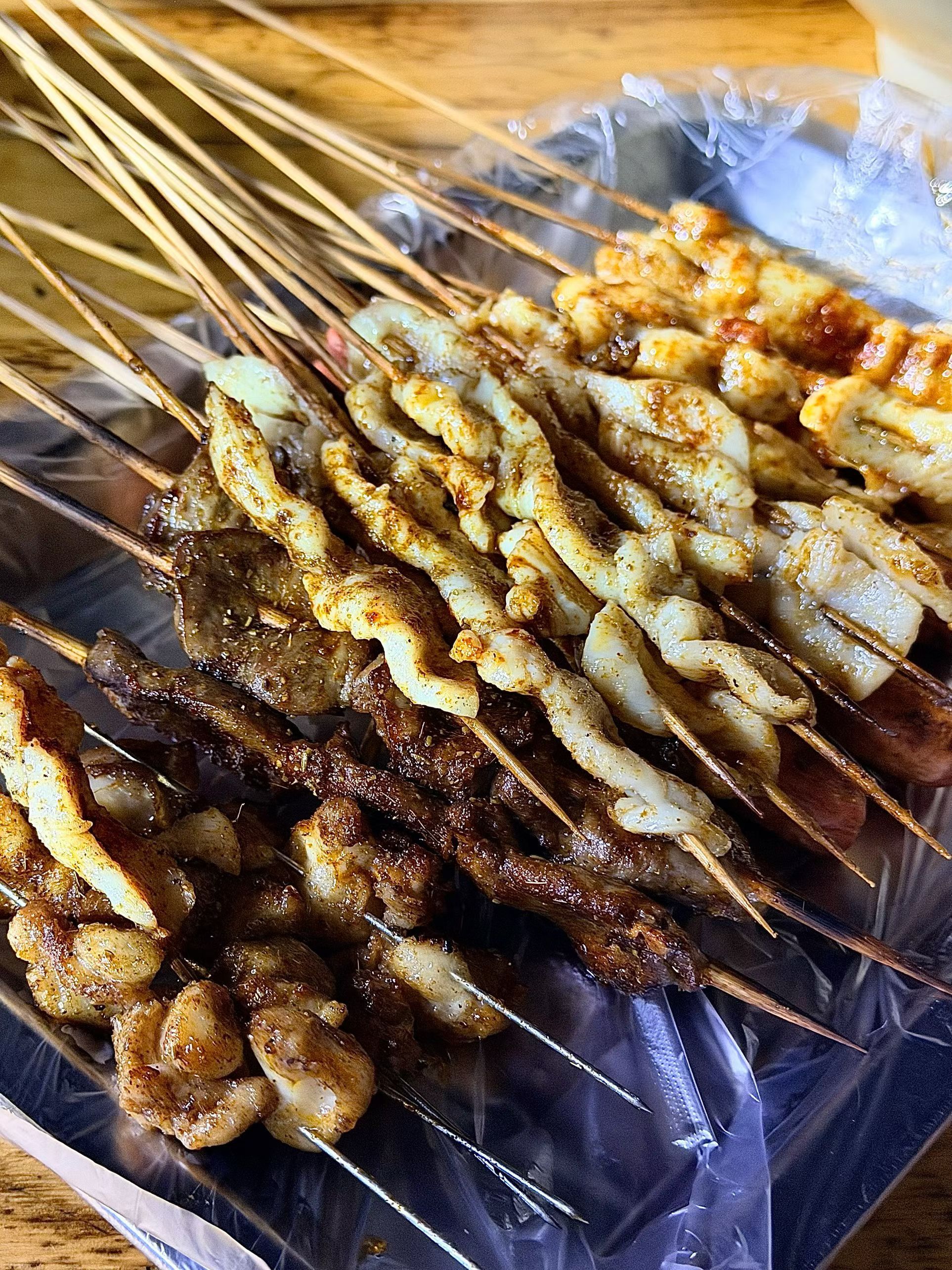 路边小烧烤来几串炸串烧烤夜宵串串烤串[超话]大排档[超话]食记美食