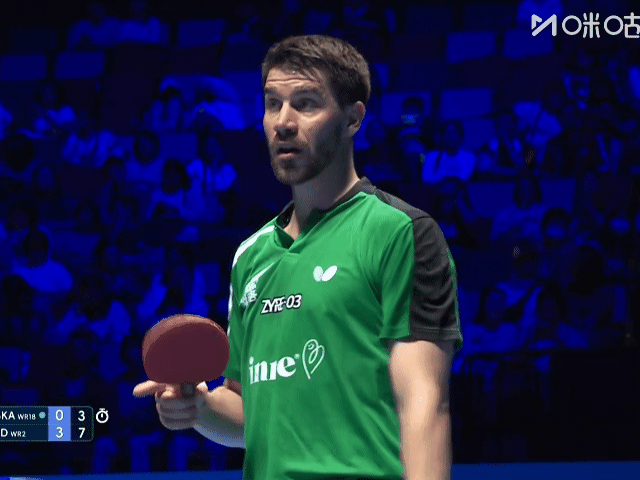 2026澳门乒乓球世界杯，弗朗西斯卡主动示意莫雷加德这分是擦边球，当时小莫都楞了