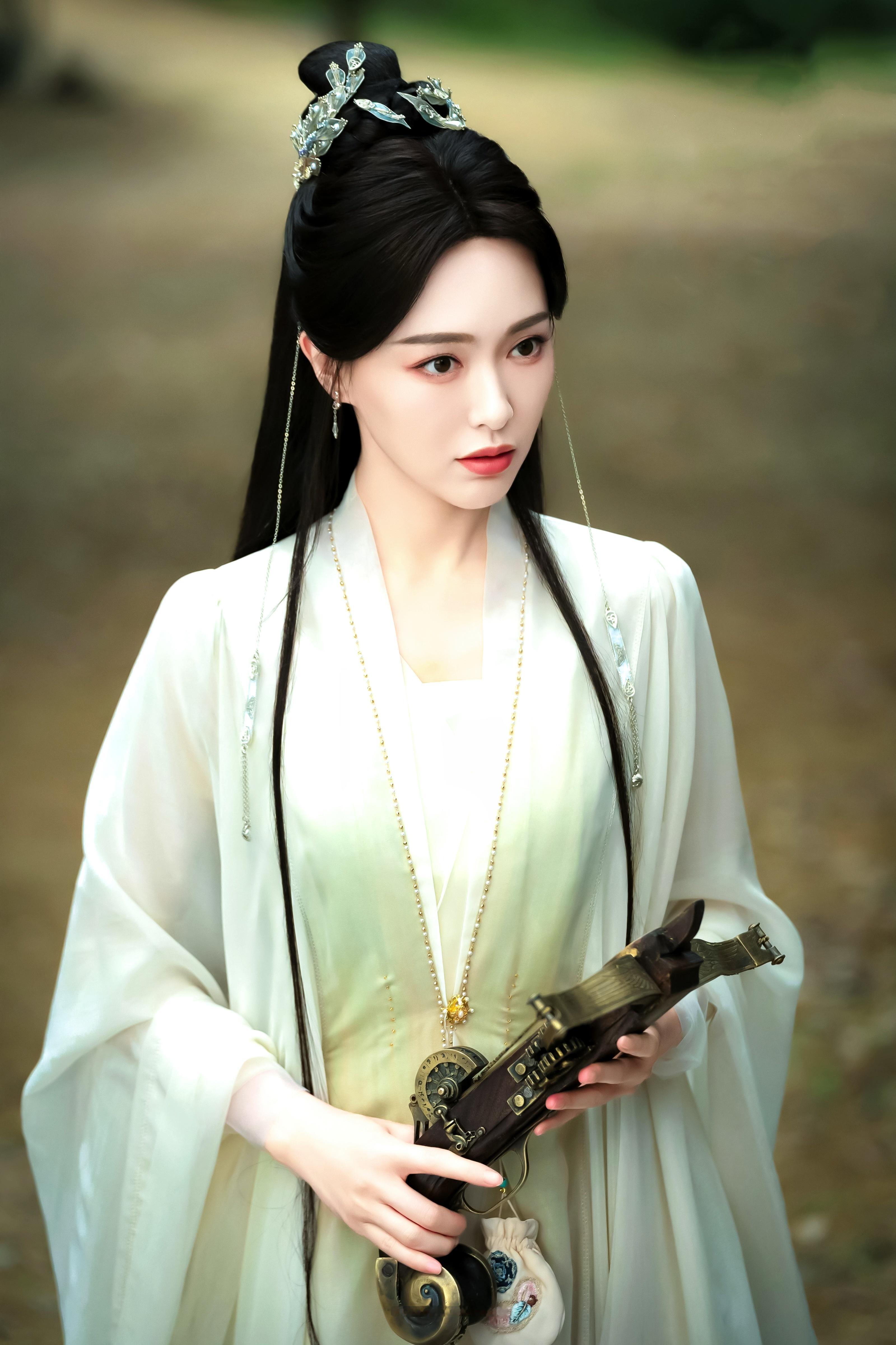 *姬谭音剧照唐嫣念无双 ​​​