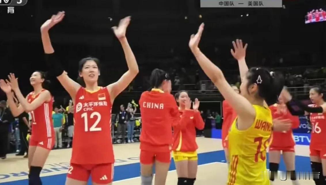 [烟花][烟花]恭喜中国女排3：1战胜美国队[烟花][烟花]
中国女排在巴西站第