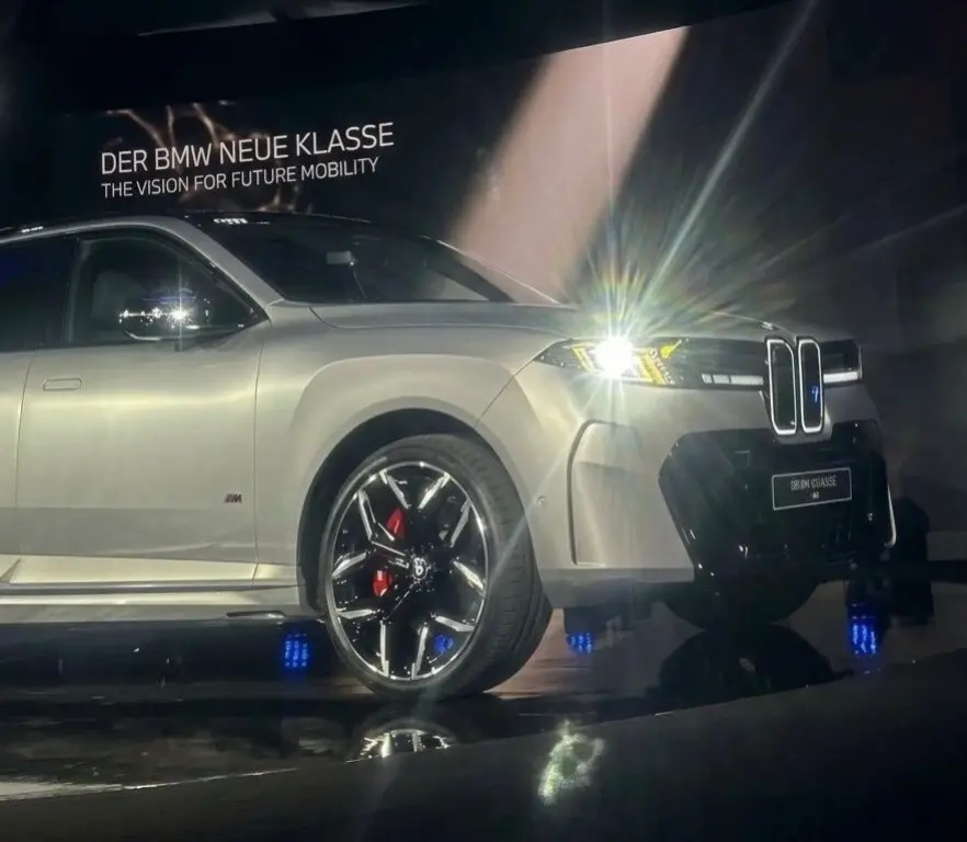 全新BMW宝马X5泄漏清晰照曝光 你觉得怎么样？