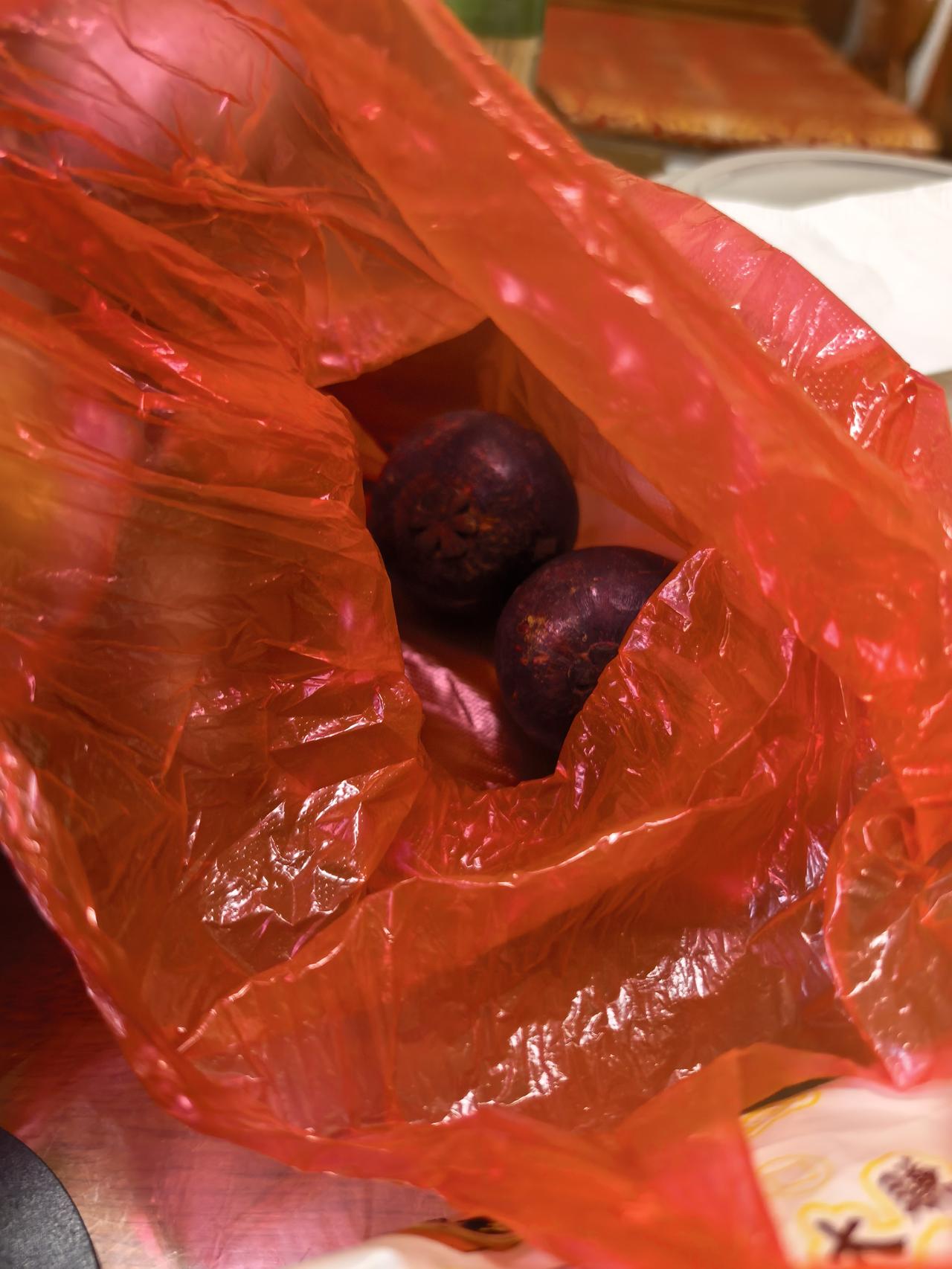 00后喜欢吃水果一个月花费赶上人家一个月伙食费！
公婆知道儿媳妇花钱大手大脚会不