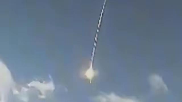 赖清德，卖国贼
搞乱台湾还得瑟
认贼作父窜日本
混水摸鱼心子黑

拖大旗，作虎皮