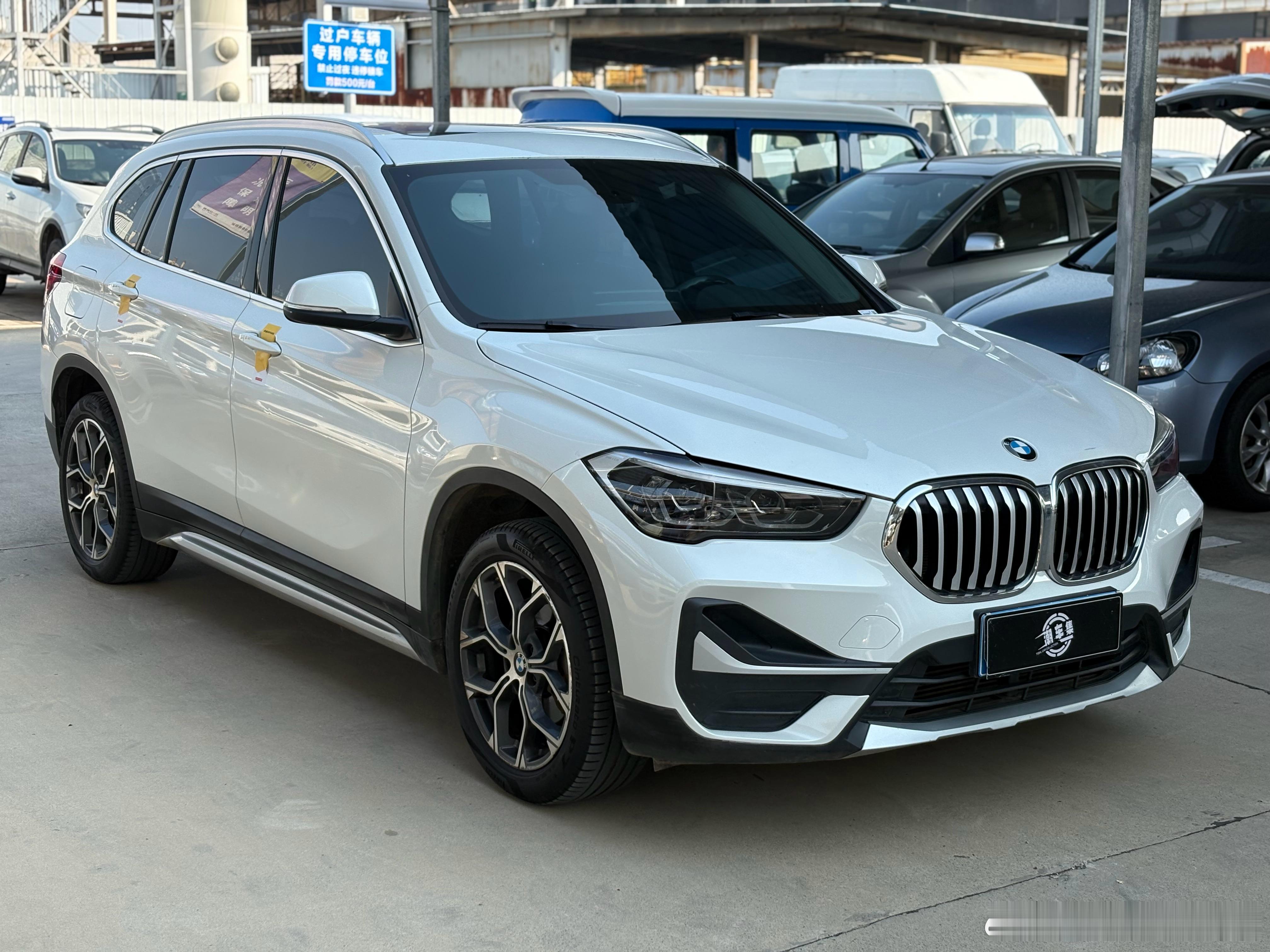 2020年 宝马X1 1.5T自动尊享版一手 9万多公里 原版原漆 全程店保这一