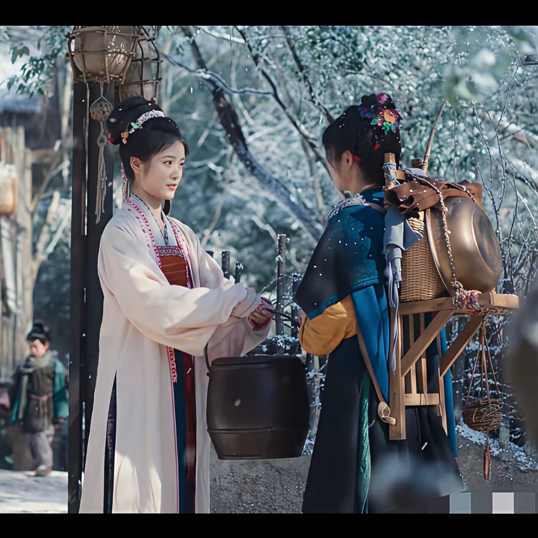 天呐！谁有《逐玉》导演的电话，麻烦告诉我一声，我想问问他，《逐玉》的道具组工作人