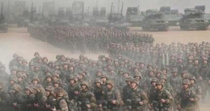 美军能打赢解放军吗？俄媒认为两军差距太大，除了人多，其他全是弱势。俄媒直戳要害，