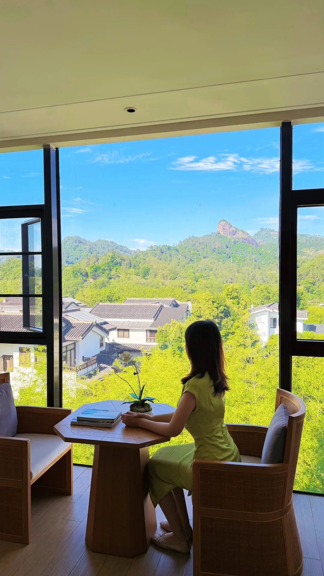 住进山景里！武夷山这民宿太适合懒人家庭游