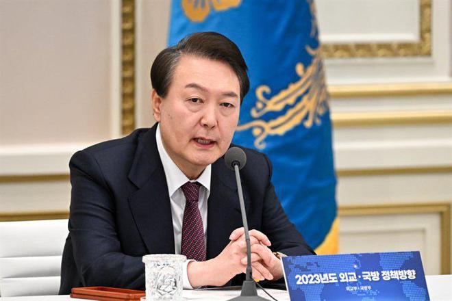 韩国总统尹锡悦近日接受美联社书面采访时宣称，中国对朝鲜拥有相当影响力，关键是中国