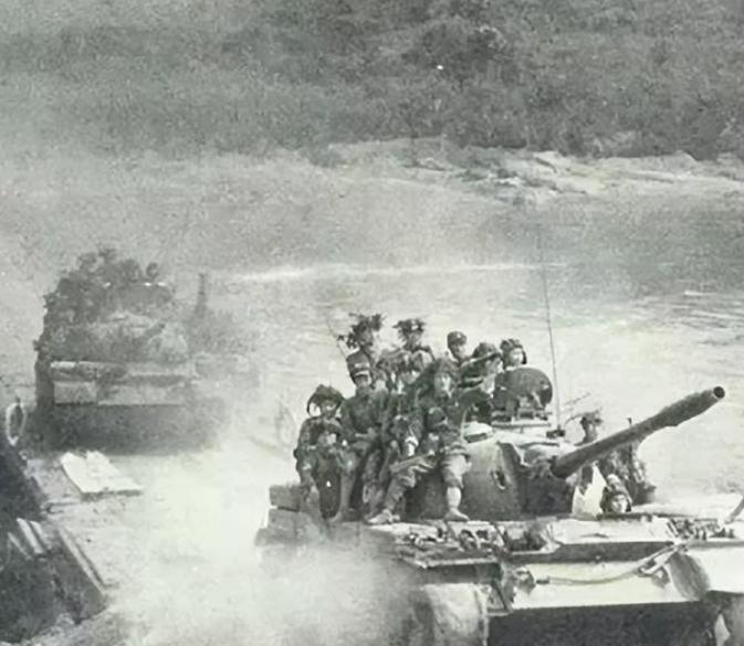 1979年中越边境战争：中国空军7分钟可直达河内，实施覆盖式轰炸
河内防空指挥部