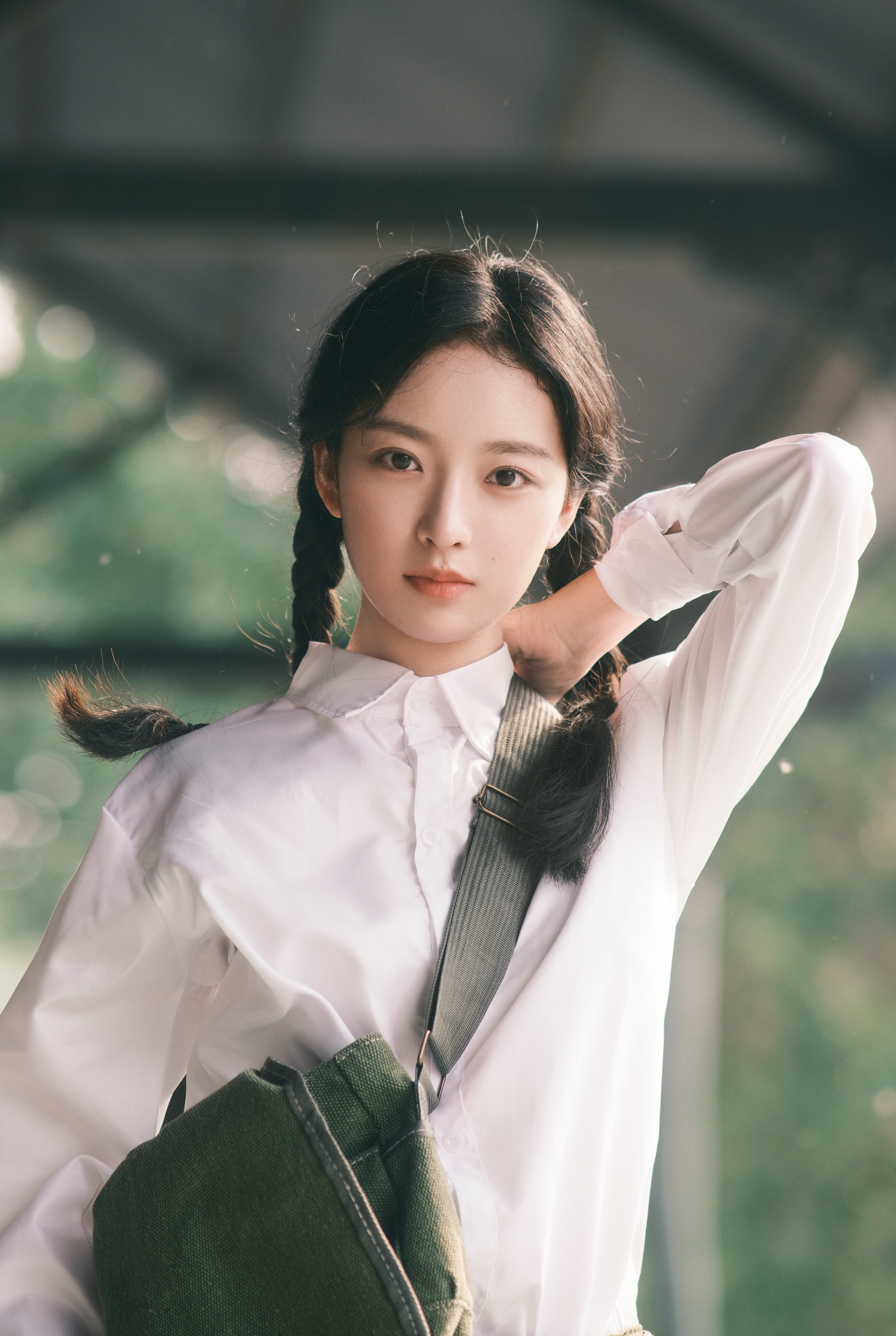 不要问我从哪里来，我的故乡在远方🕊️记伊岁片 电影抓特务