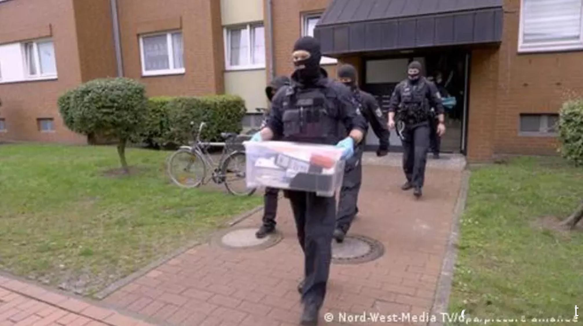 德国打掉跨国卖淫网络：数十名中国女性涉非法入境海外新鲜事 德国检方4月17日通报