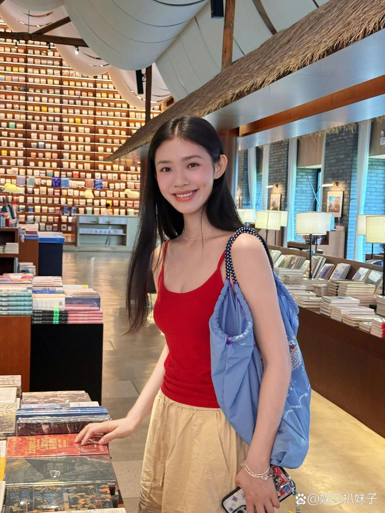 1.林允不喜欢自己的真名，现在新规一定要写本名，她还挺发愁的，怕人笑话她，还去咨