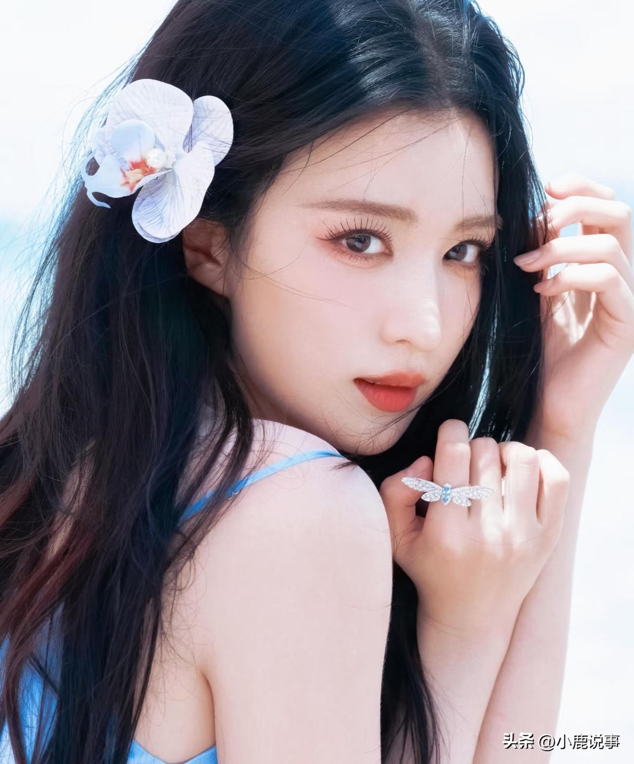 别再迷信什么长期主义了。
刘亦菲踏踏实实走了十几年，
一步一个脚印慢慢积累，才得