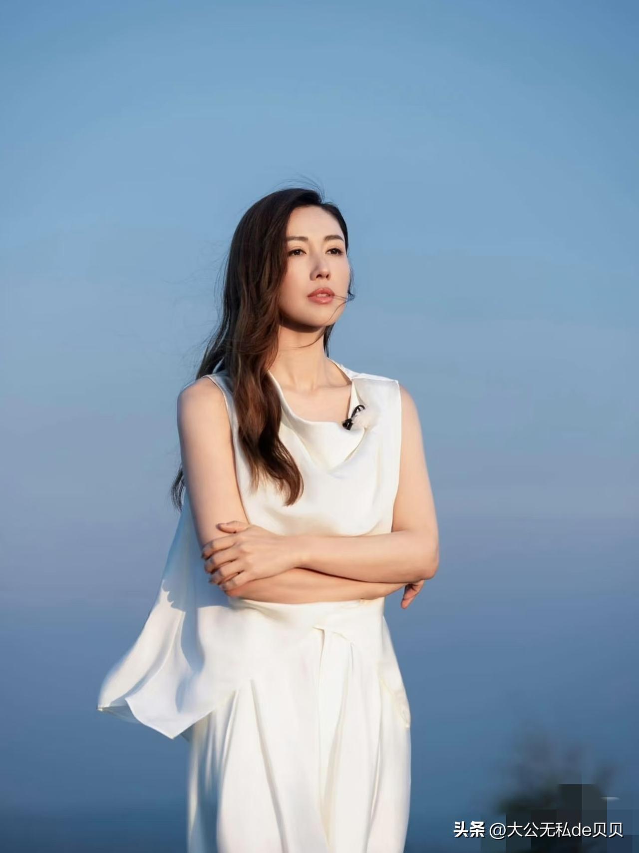 今年的再见爱人再抓马了！

节目里两对嘉宾都下车了，节目外却🈶两对嘉宾be了！