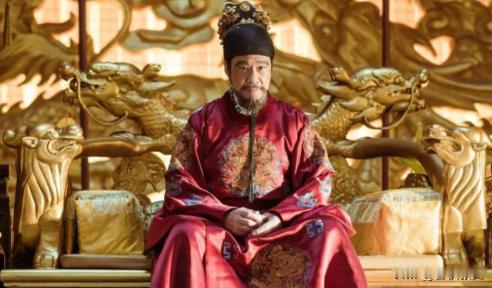 65 岁朱棣病逝榆木川，杨荣、金幼孜密议熔锡封棺，护送遗体隐秘回京
 
中国历史