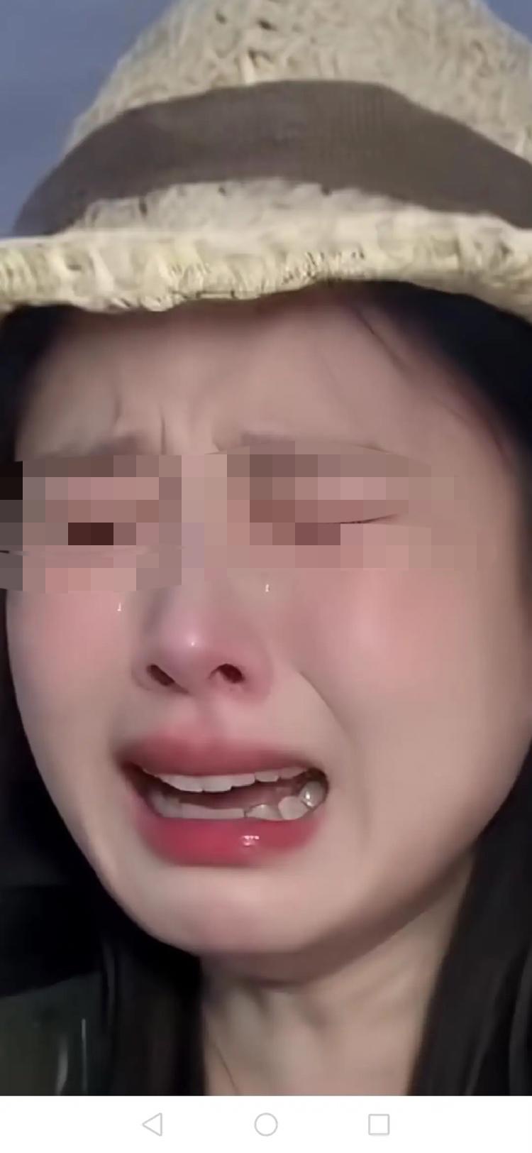 朋友最近愁快哭了，准备离婚。离婚最煎熬的莫过于孩子的取舍，一儿一女，一个五岁一个