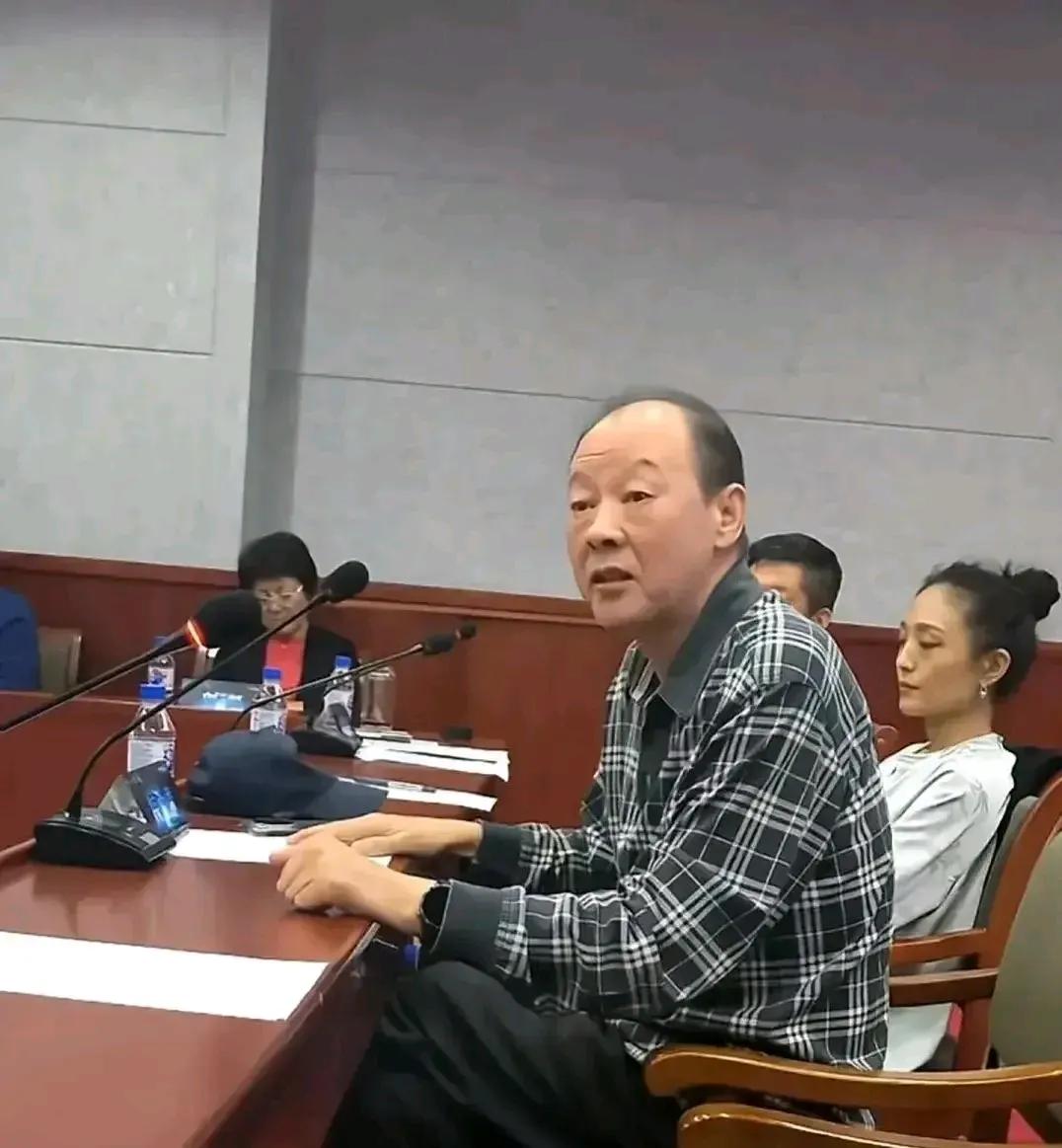 用一句电视剧台词证明你认识他。