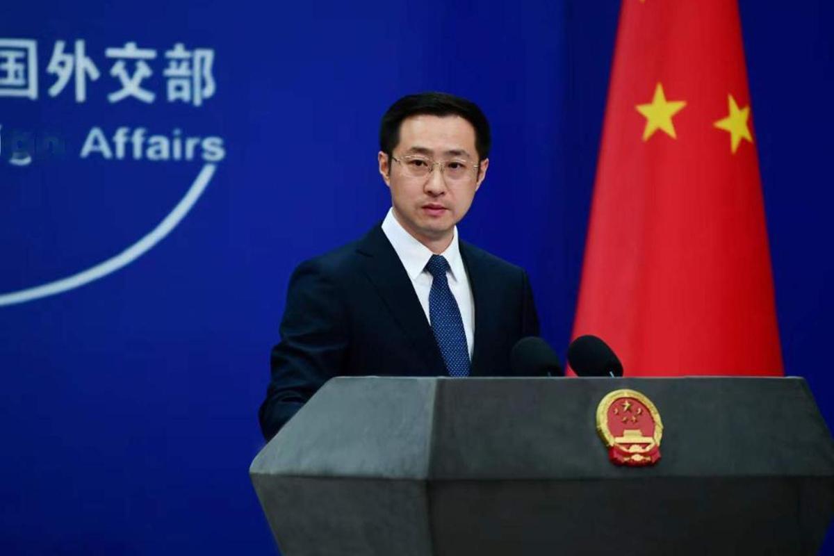 针对英国方面以莫须有的罪名对中国公民进行抓捕、起诉并定罪的行为，外交部发言人林剑