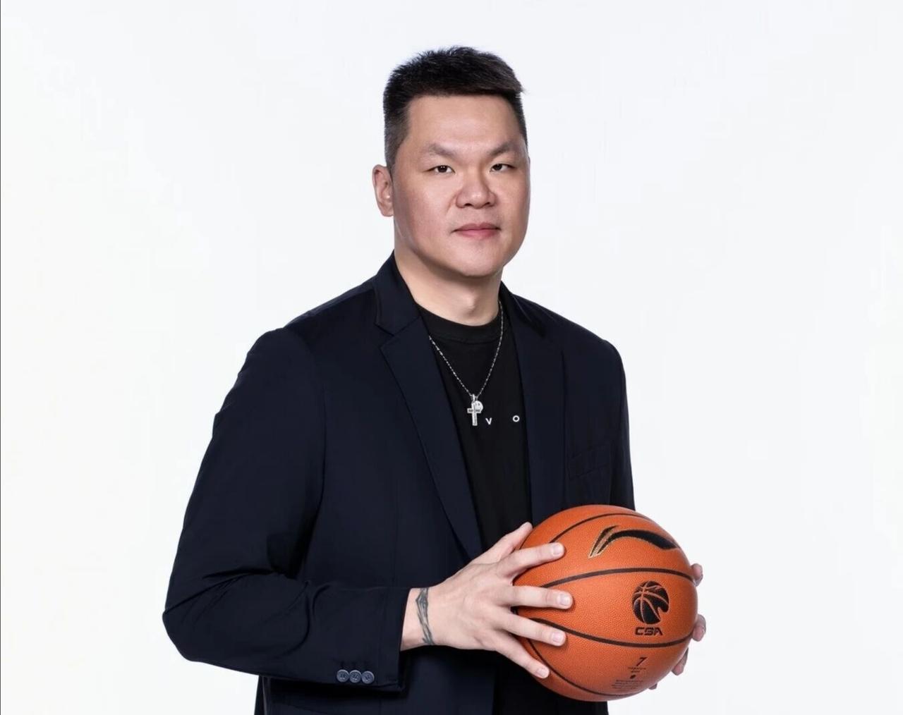 总经理岗位压力重重！朱芳雨常年身处舆论风口
 
任职俱乐部总经理期间，朱芳雨需要