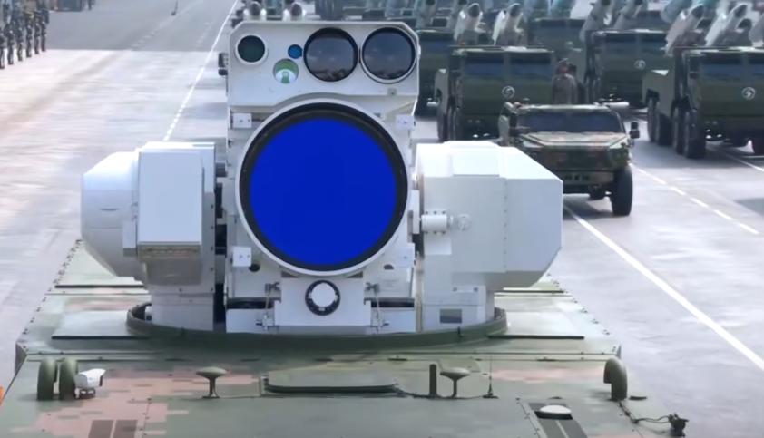 美国情报人员向《战区》网吐槽，美国情报部门近来忙到头脑发烧，一天加班50小时也干