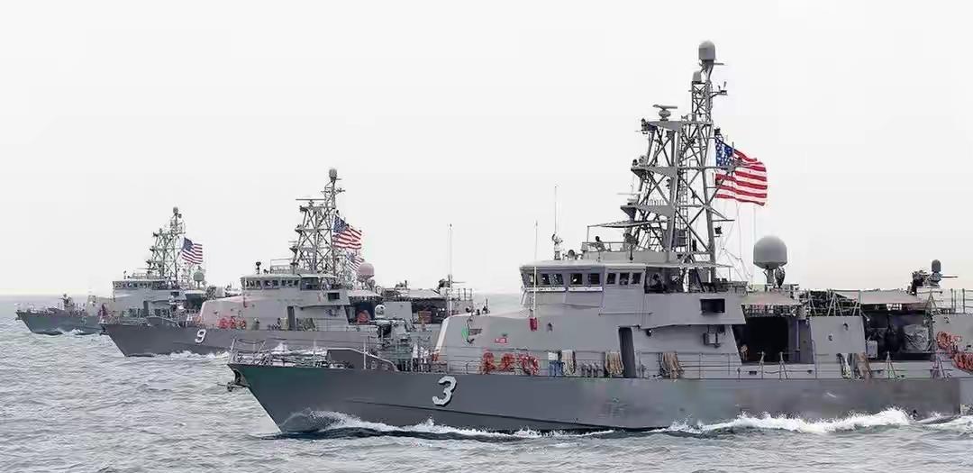 一觉醒来美军驱逐舰被炸！重要基地遭导弹袭击！两套萨德系统被毁