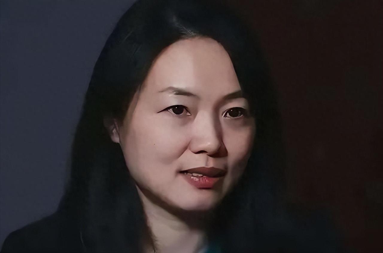 在全球掀起风暴的清华女神：用几块“破砖头”彻底颠覆西方认知！！

可能很多人不知