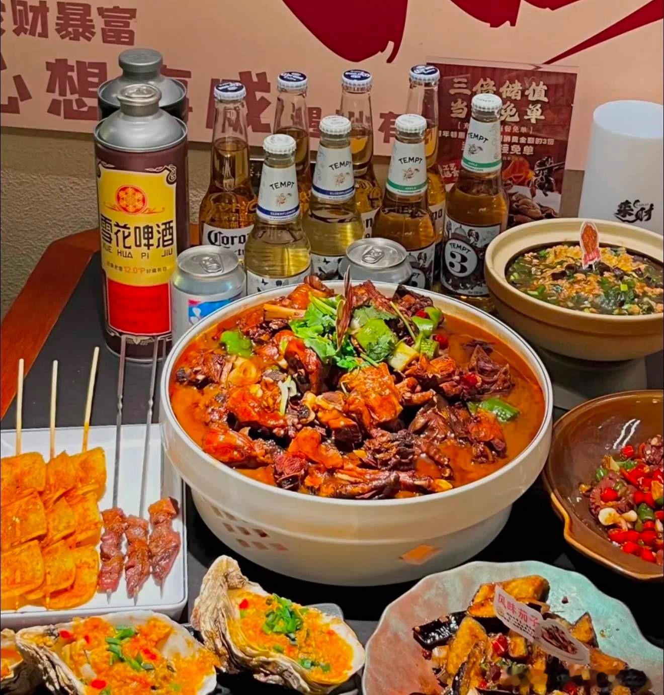 简评！受外围利好影响，早盘市场高开后维持震荡格局，黄白线分化明显，权重股走势较强