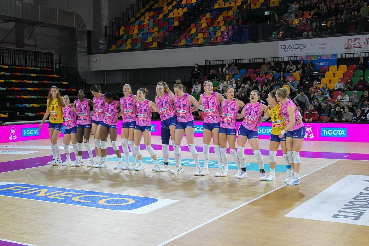 科内利亚诺轻取佛罗伦萨，朱婷轮休西拉赫MVP

2025-2026女排意甲常规赛