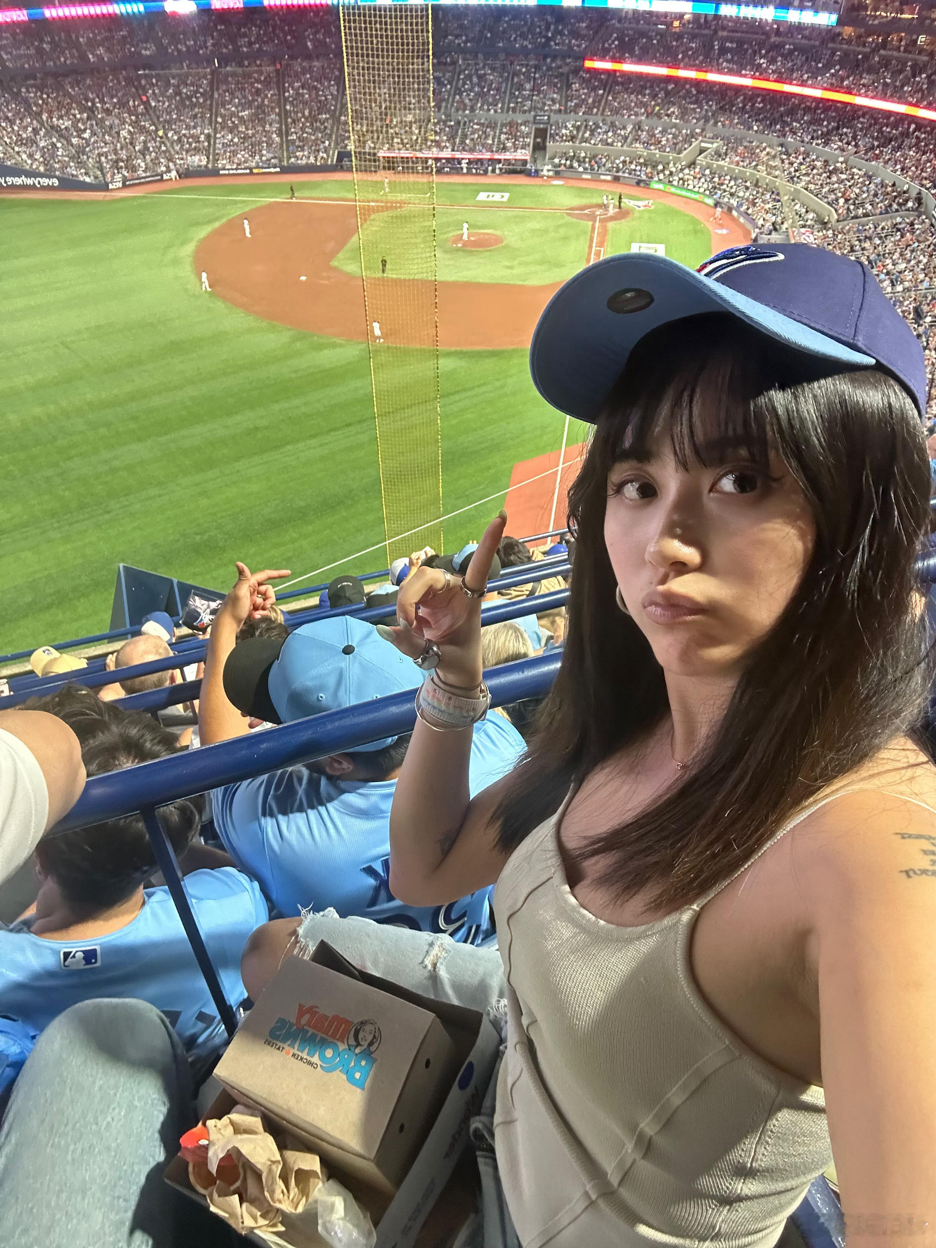 已被ok ok blue jays blue jays let’s play b