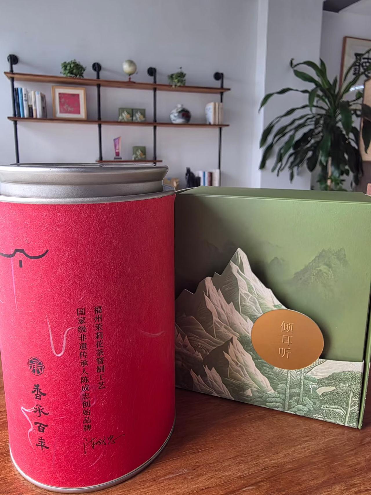 有合伙人这个门槛，好处显而易见:
①利在破圈层:
有利于拓展合作对象，
有钱出钱