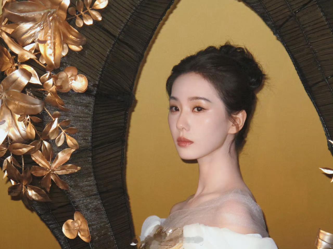 刘诗诗怼脸美成啥了