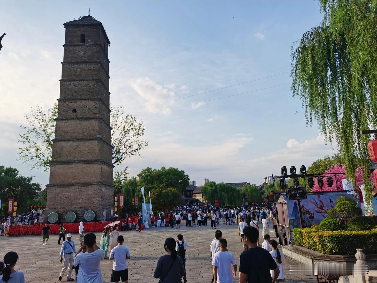 分享今日美景戳这里，一起领红包>