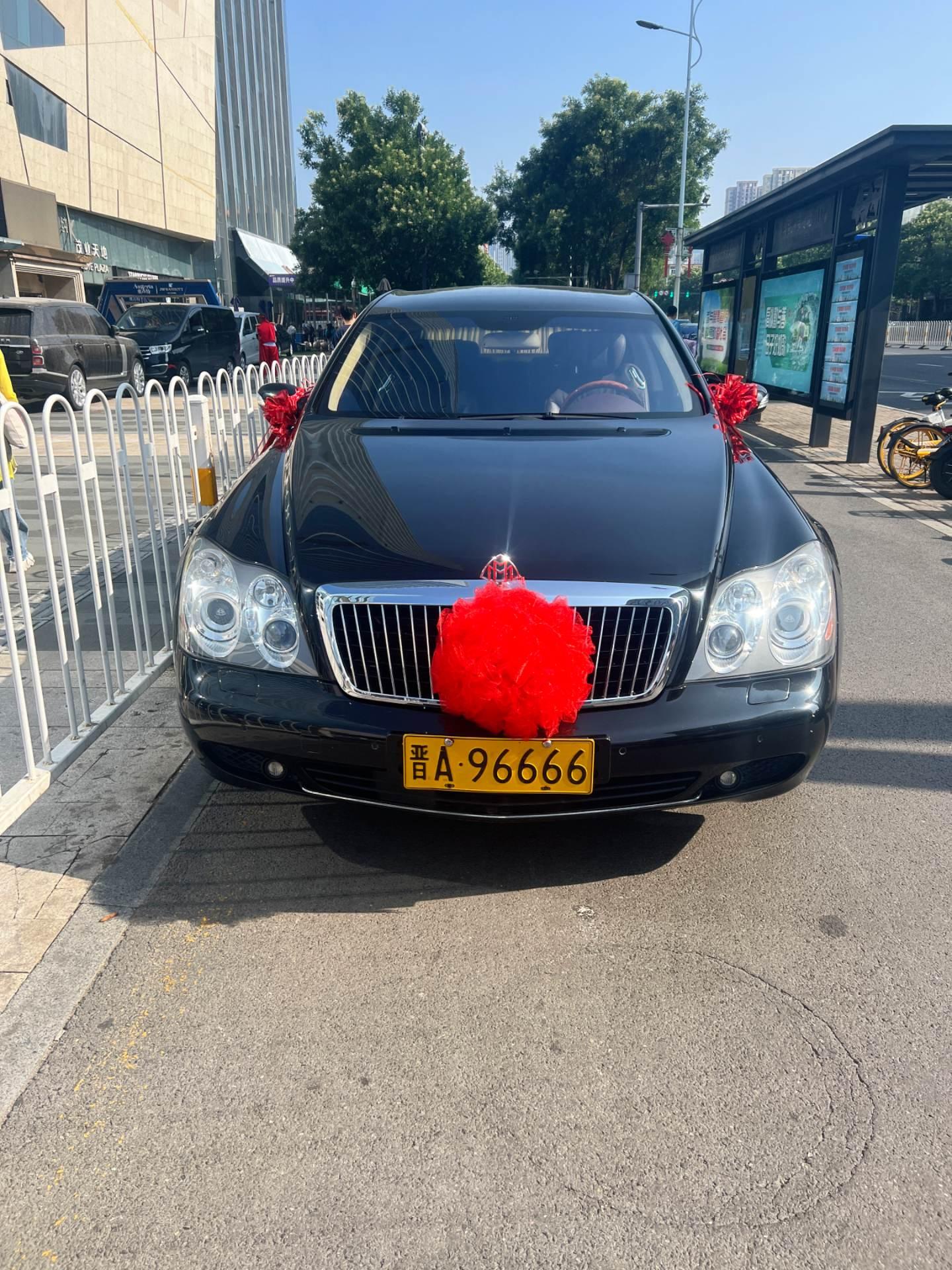 山西太原 街拍豪车 迈巴赫62s