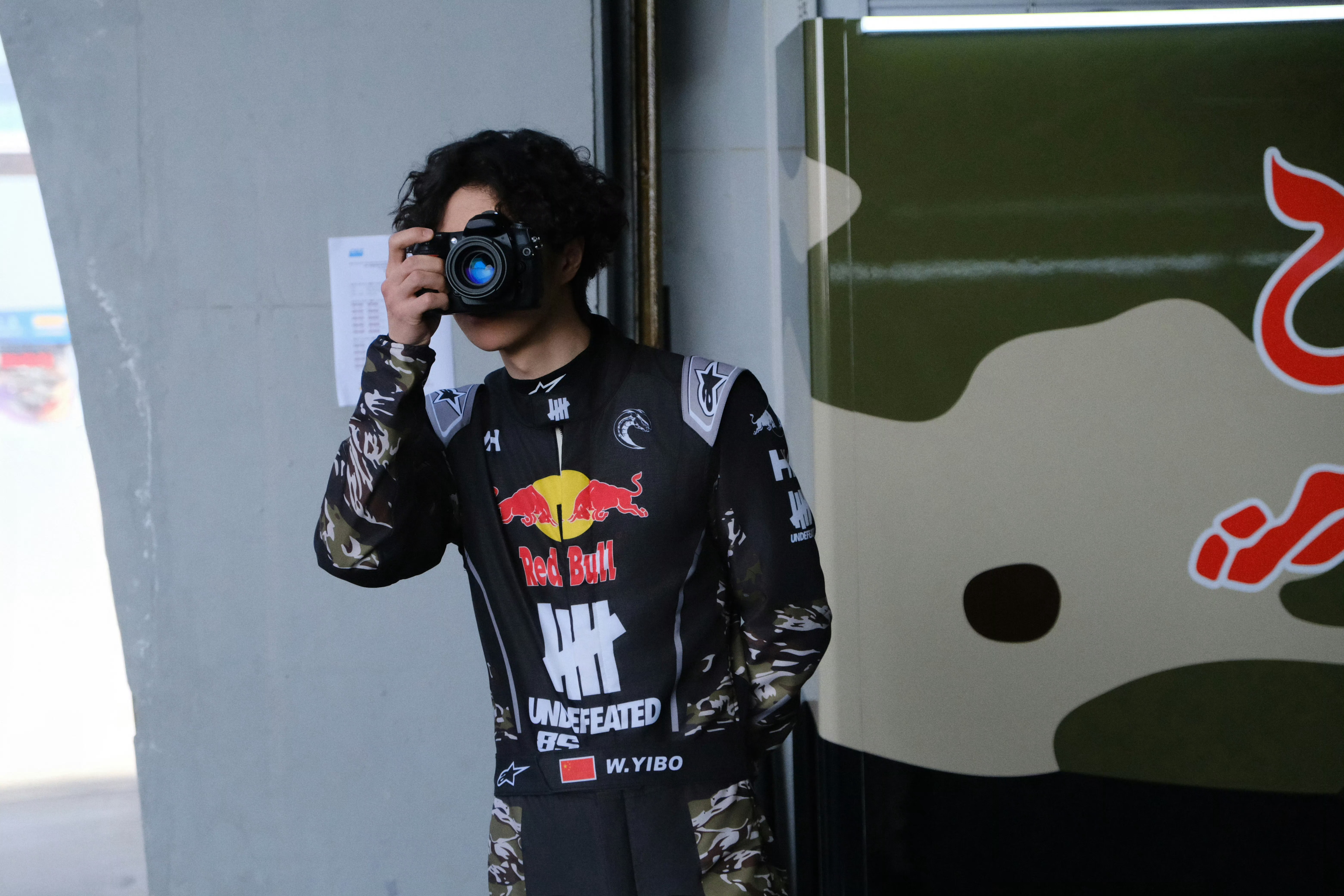 【盖楼贴，多👍🏻多🍼，助力超话热度🔥】王摄影师📷又上线了～什么时候给我