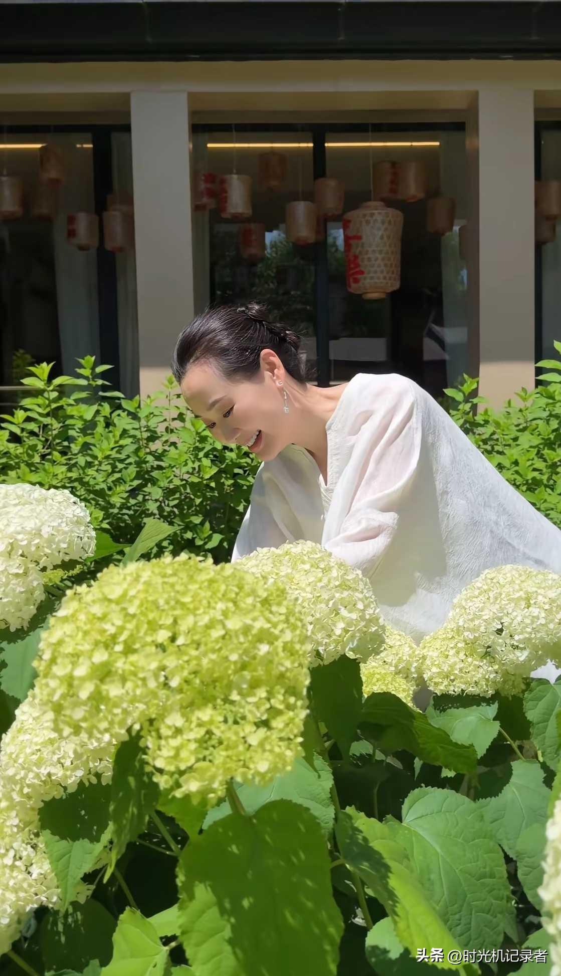 林依轮老婆西华真是越来越有贵族气质，西华没嫁给林依轮时候也很厉害，是中国模特，曾