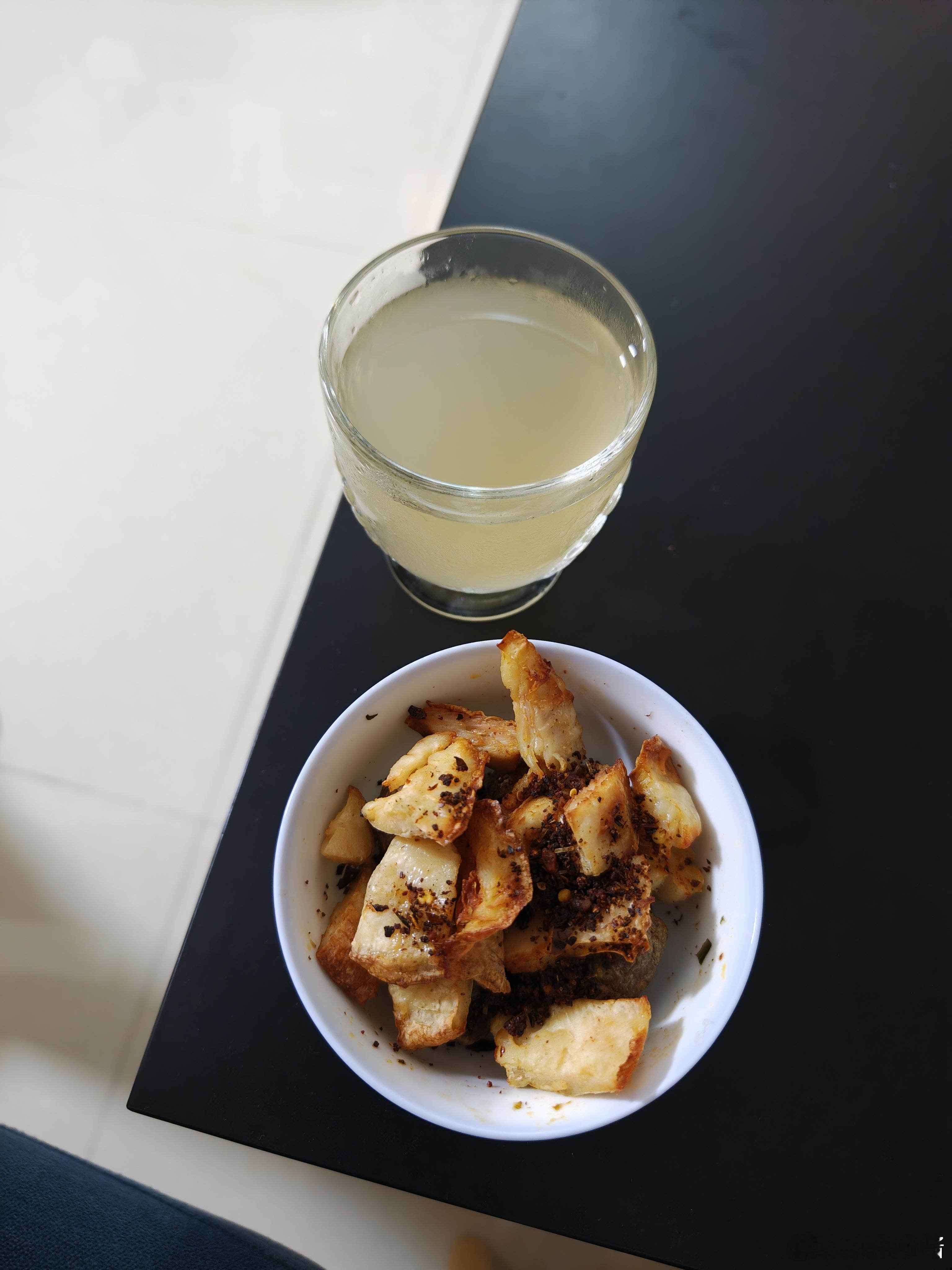 蛋黄睡了于是，炸鸡排，炸牛肉丸，自制饮料，脱口秀 ​​​