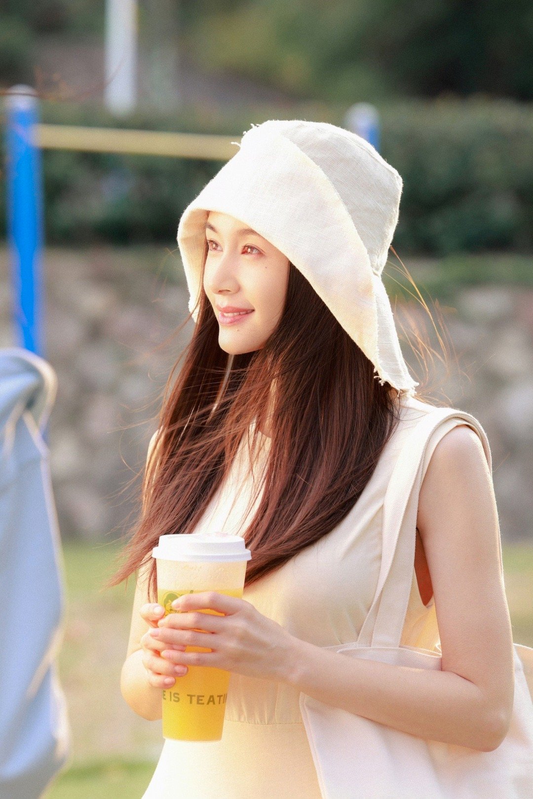 杨磊太知道怎么拍王子文了 王子文的美在杨磊的镜头下彻底被放大了！那种娇而不作、熟