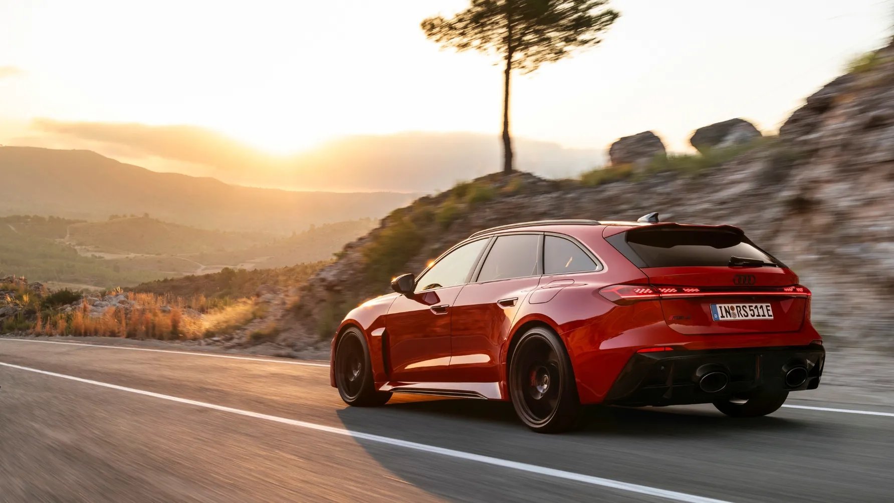 宝马7系降价约27万就新闻上说的这个价 你去4s店买 他们会回复你去抖音上买