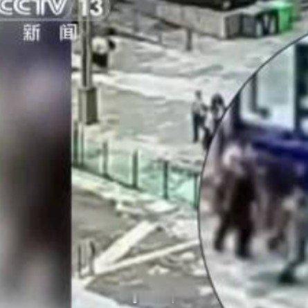 逆行引导游客逃生的民警找到了致敬  ​​​