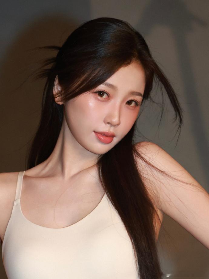 化的活力蜜桃妆，好像一颗水蜜桃！！ ​​​娱乐娱乐[超话] ​​​