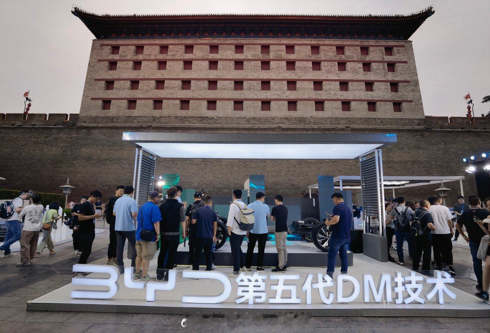 看完比亚迪的发布会，你是什么感受？2100km续航，2.9L亏电油耗，9.98万
