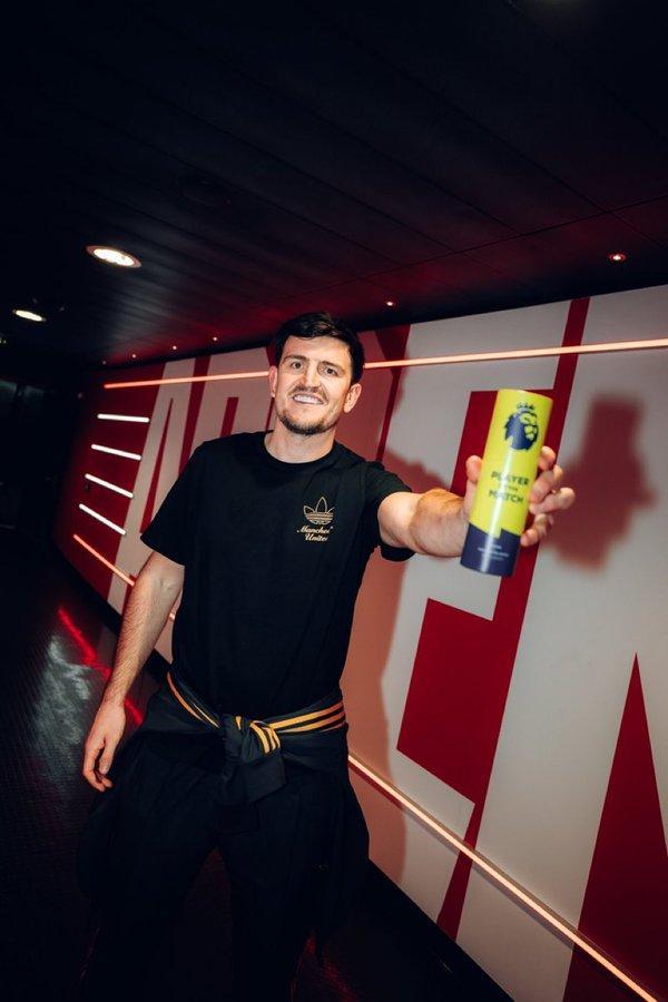 【他留下】Dean Jones马奎尔即将与曼联达成一份新合同，他已接受大幅降薪他