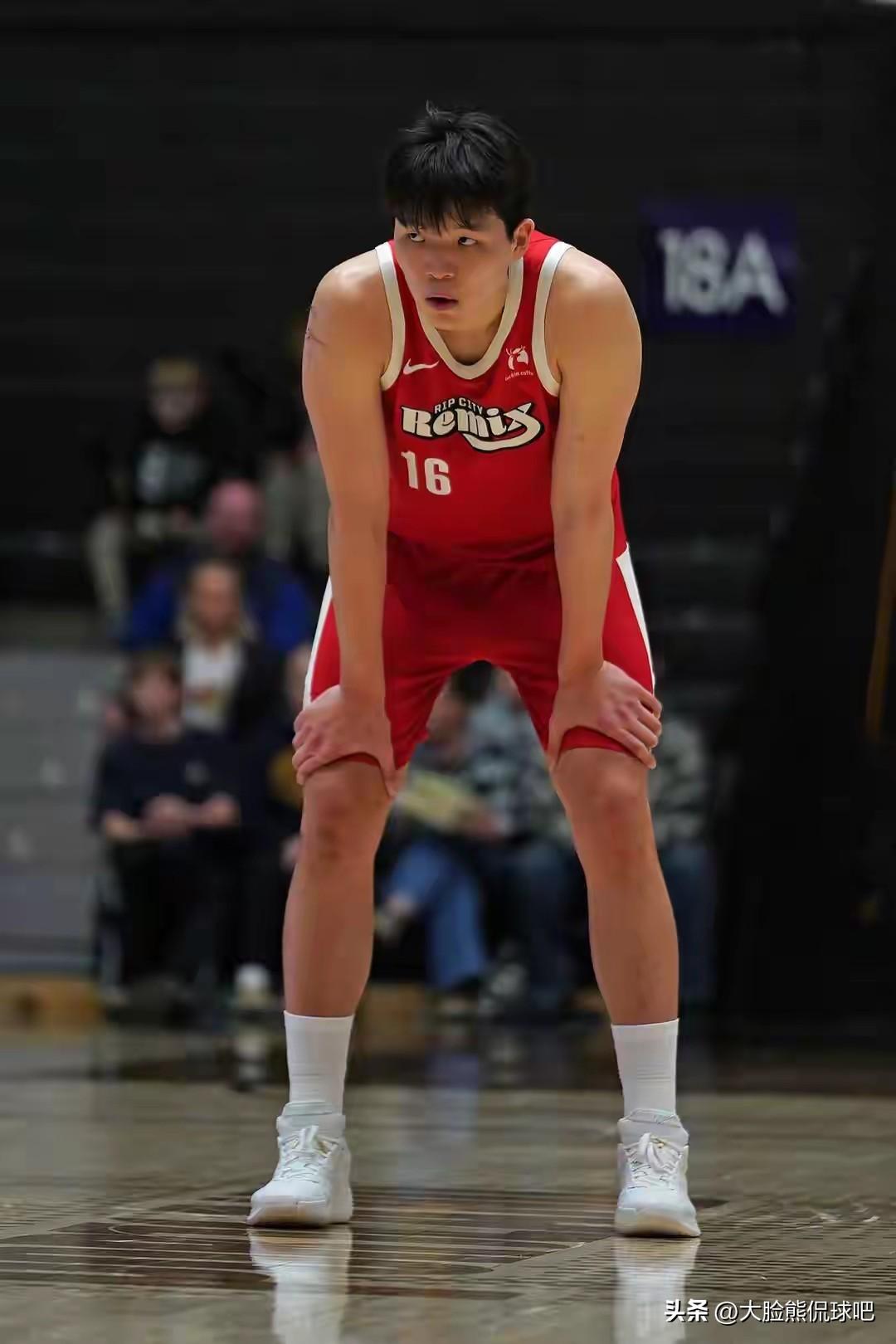 NBA下属G联赛继续开打，杨翰森半场拿到13分！
今天G联赛继续开打，杨翰森所在