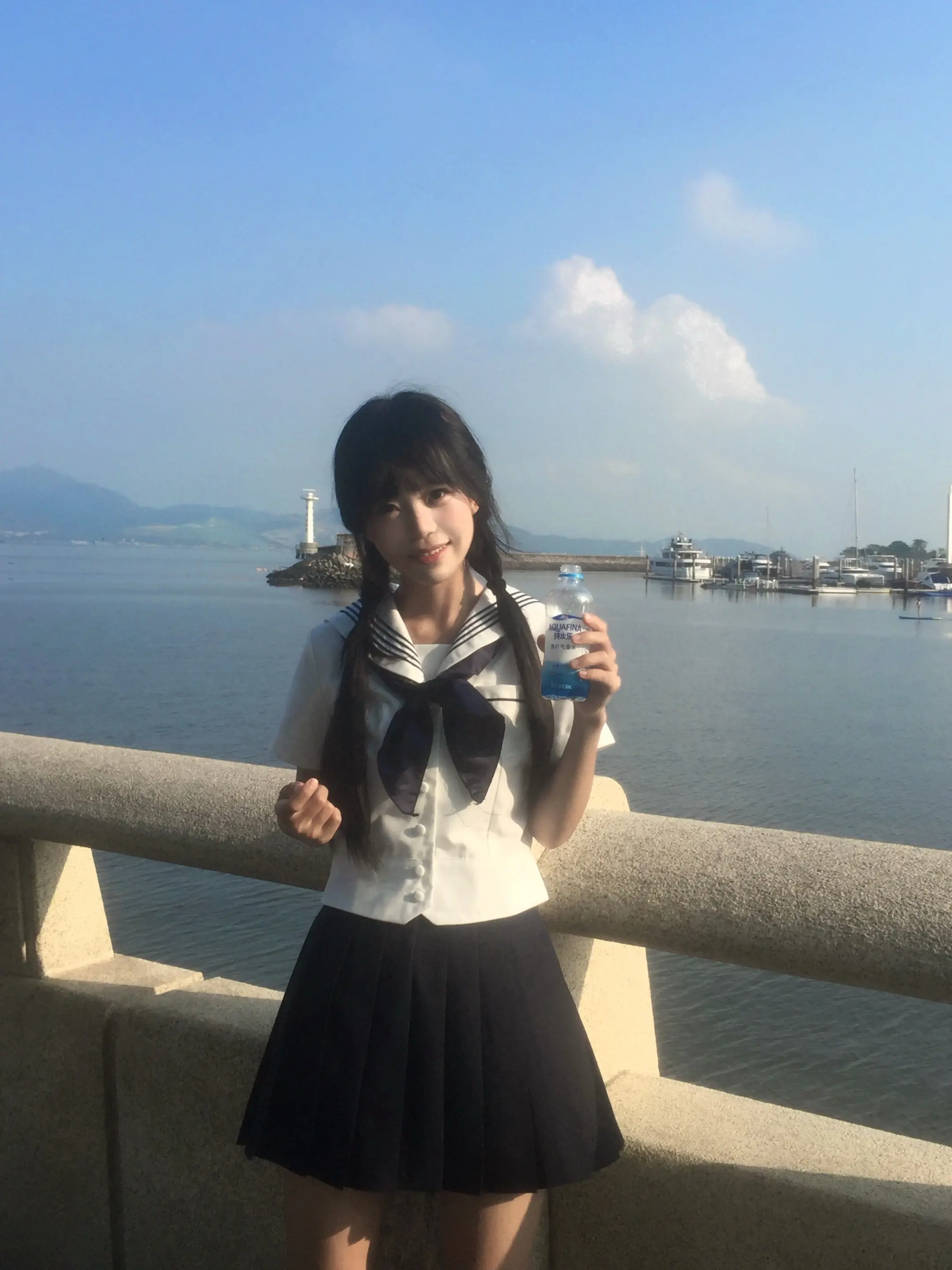 我会找到这个世界上小小的船适合停泊的港湾。