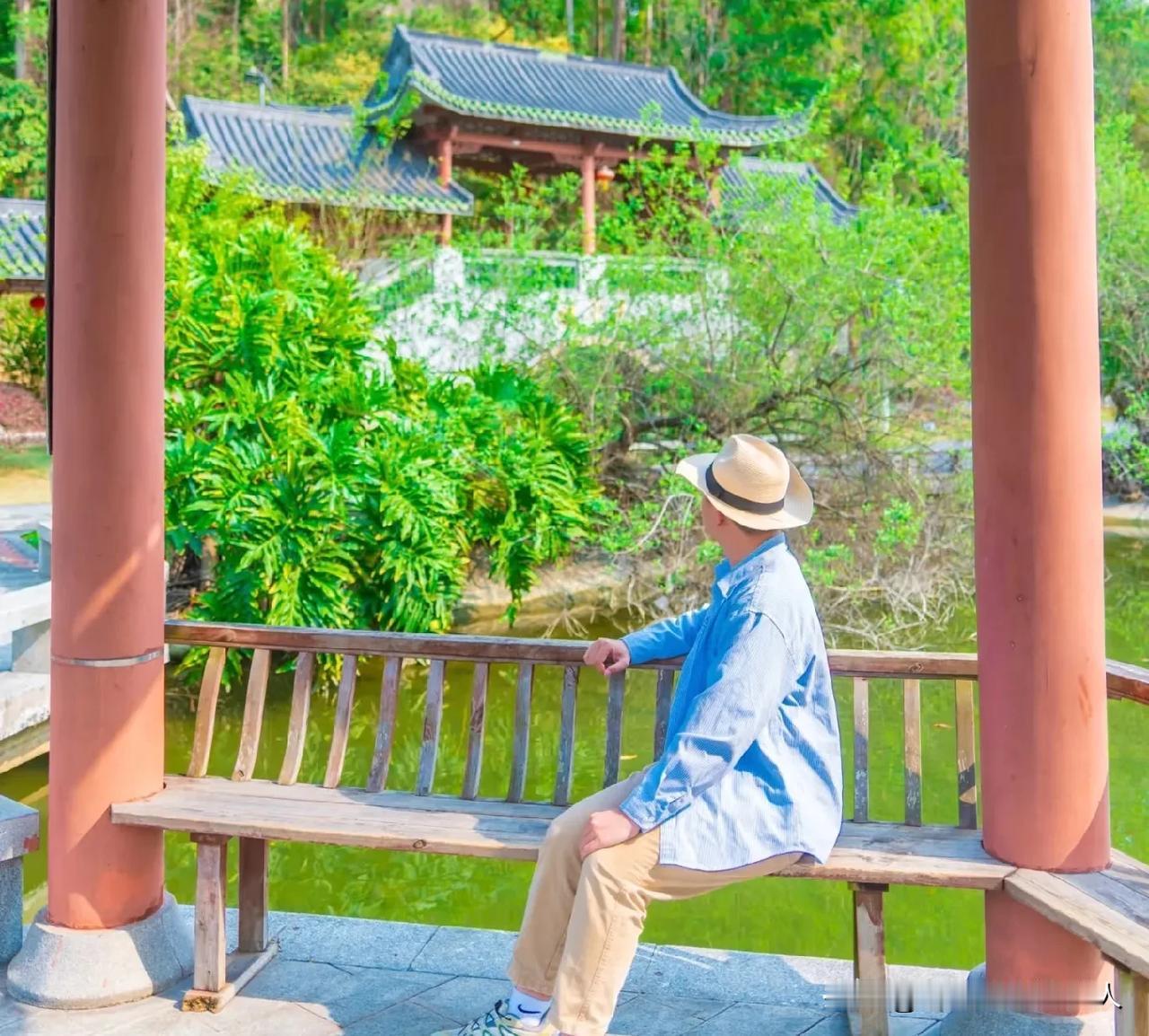 好多人可能觉得，钱这东西在婚姻里太重要啦，没钱日子肯定不好过。可仔细想想，真就这