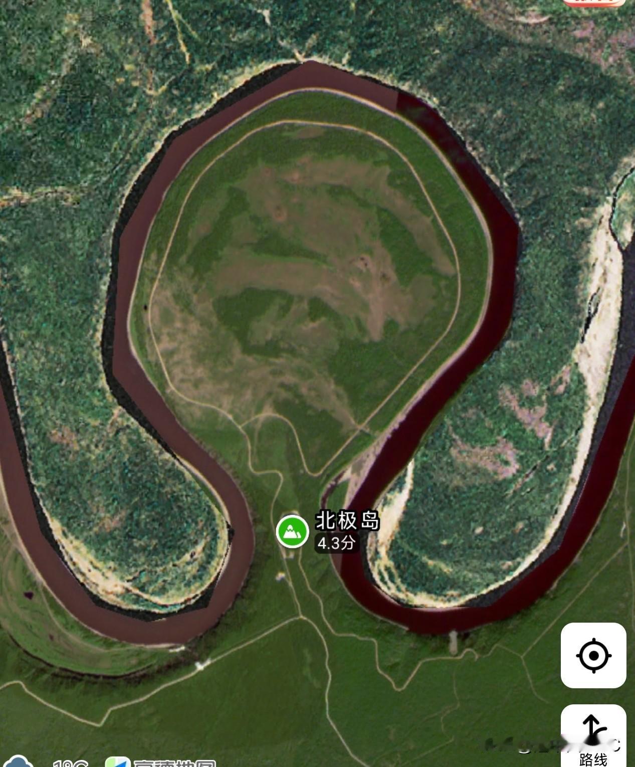 北极岛：中俄边界上的“太极图”。

从高空俯瞰，黑龙江北极岛宛如一颗椭圆形的绿宝