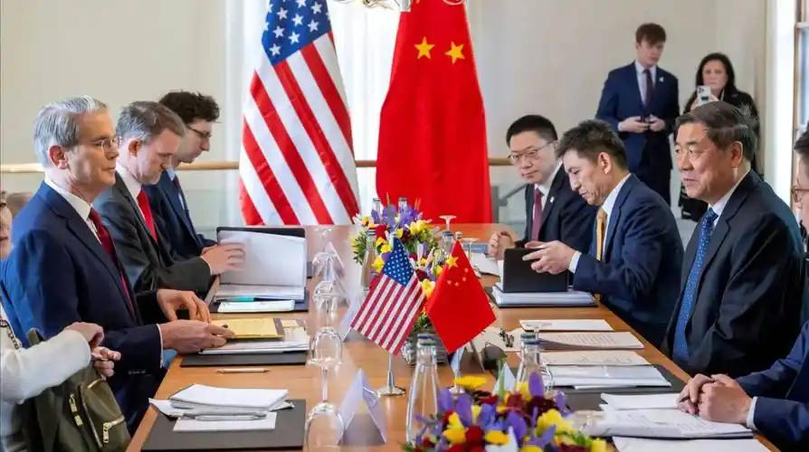 突发特讯！慌了？日媒通告全球：特朗普反应低调，日本怕中美搞大动作，自己成了大国博