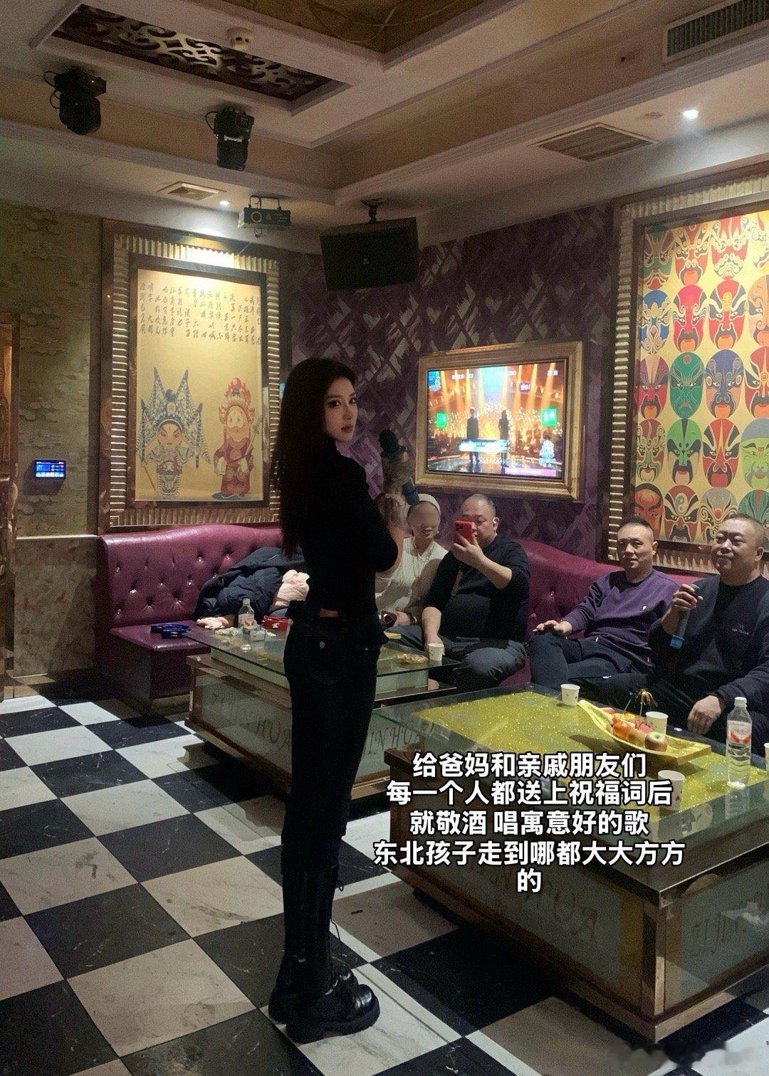 一生大大方方的东北孩子！（我事先请大家在饭店吃饭了 转场来的🎤 🎤是家长选的