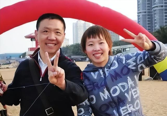 朱雨玲在WTT美国大满贯女单决赛中逆转陈熠，赢得职业生涯首个大满贯冠军。赛后引发